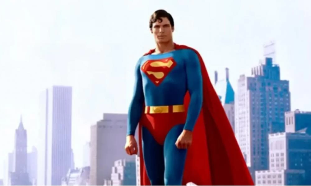 Christopher Reeve: Google Doodle για τον αξέχαστο αμερικανό ηθοποιό που ταυτίστηκε με τον «Σούπερμαν»